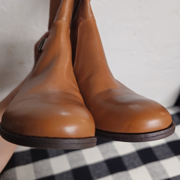 Isaac Mizrahi boots Size 7.5 Wide - Picture 10 of 13